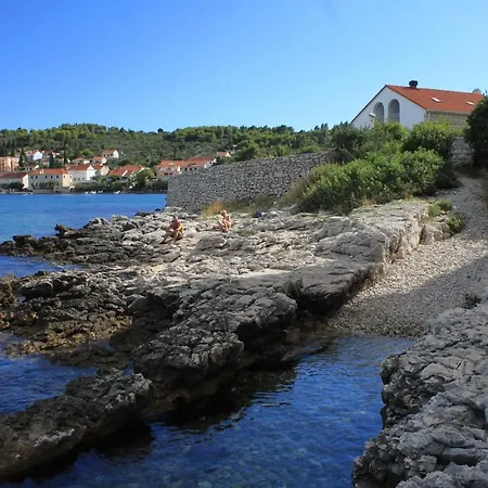 By The Sea Lumbarda, Korcula - 9304
