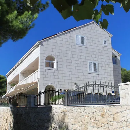 By The Sea Lumbarda, Korcula - 9304 *