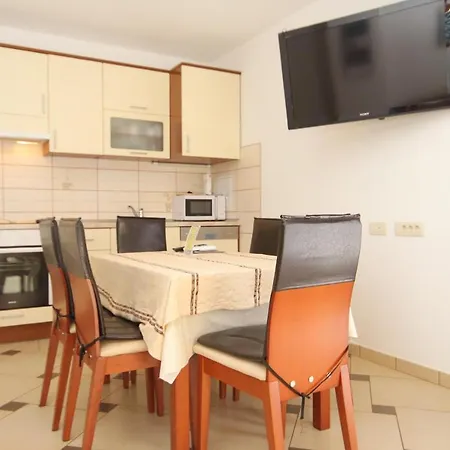 アパート By The Sea Lumbarda, Korcula - 9304 ルンバルダ