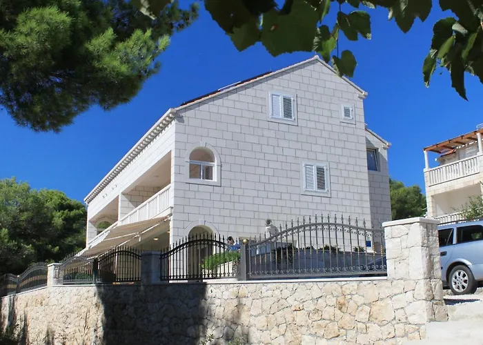 By The Sea Lumbarda, Korcula - 9304 *