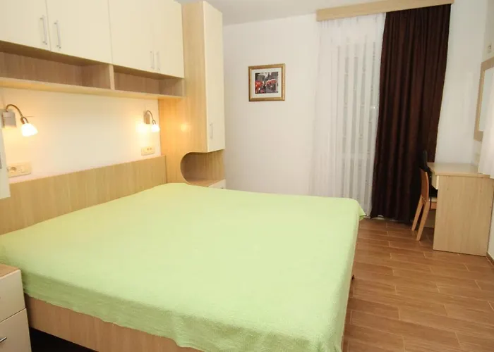 By The Sea Lumbarda, Korcula - 9304