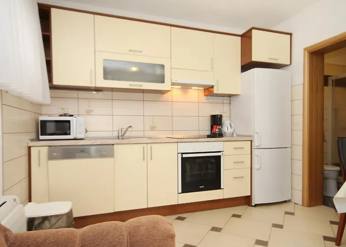 By The Sea Lumbarda, Korcula - 9304